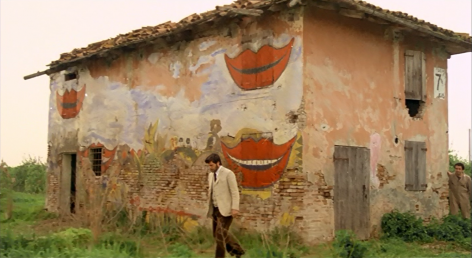 Casa_dalle_finestre_che_ridono