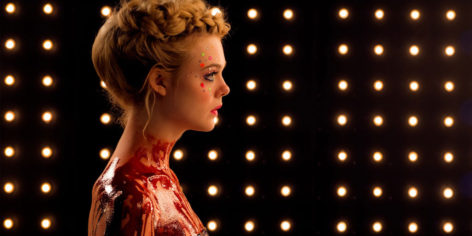 elle-fanning-the_neon_demon